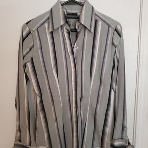 Womens long sleeve collared shirt